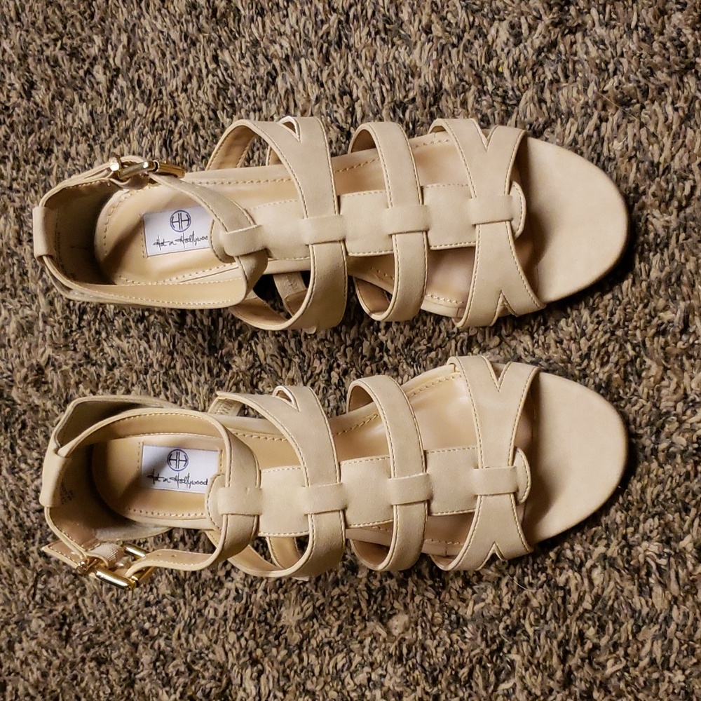 Hot in Hollywood sandals
